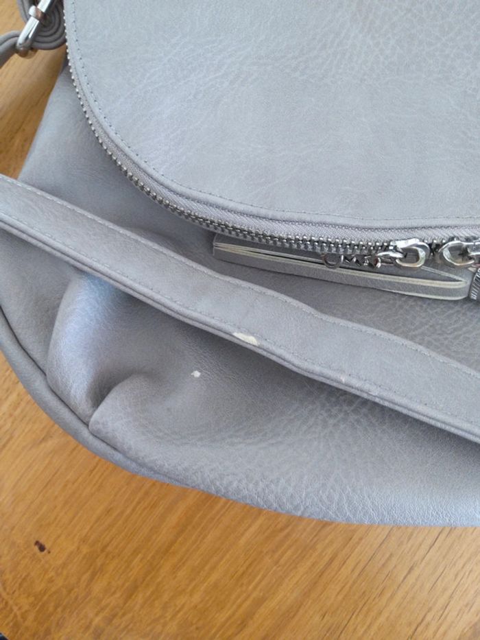 Sac a main gris - photo numéro 4
