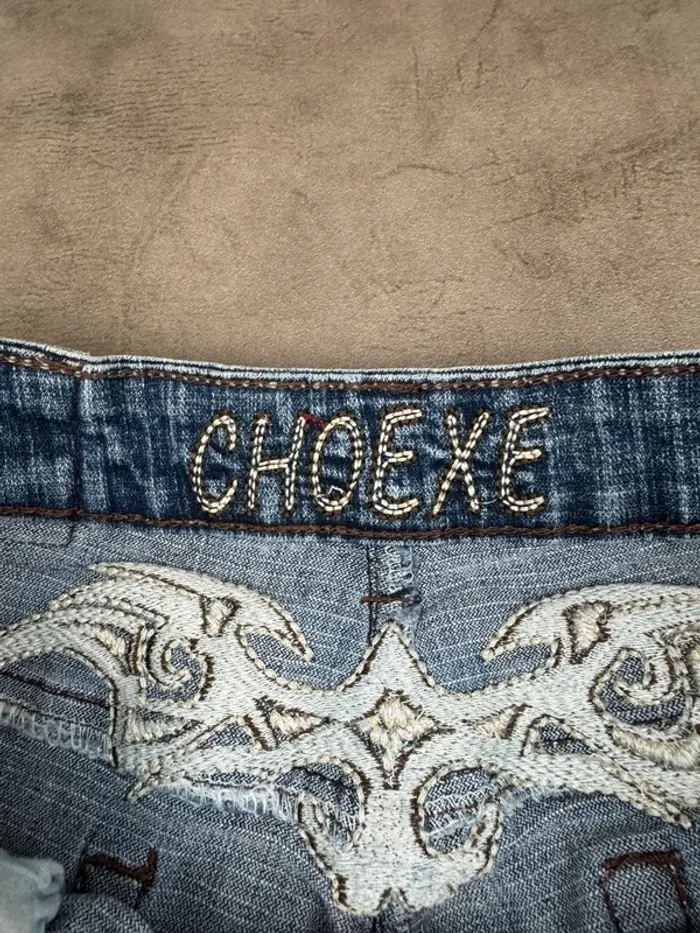Pantacourt Denim en jeans Vintage à motifs brodé Y2k 00’s Taille 42 - photo numéro 9