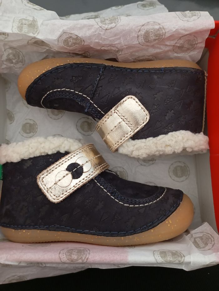 Kickers neuves pour fille en taille 23