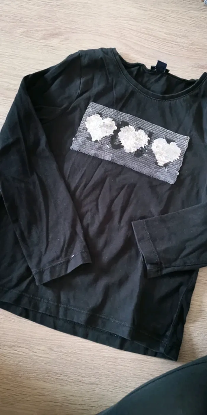 Pull fin manche longue a sequin reversible 4 ans