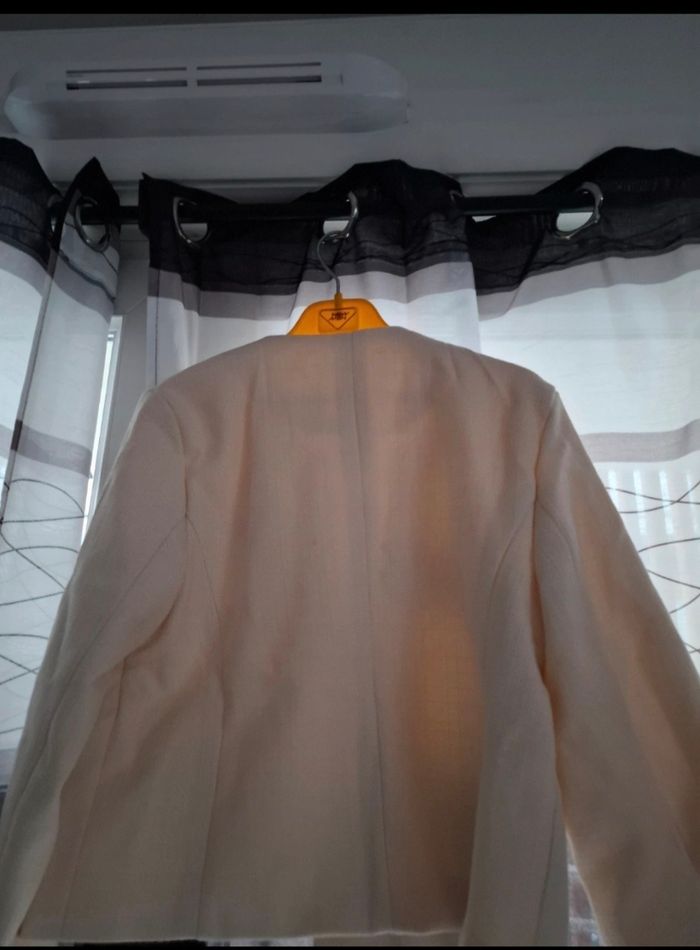 Belle veste - photo numéro 4