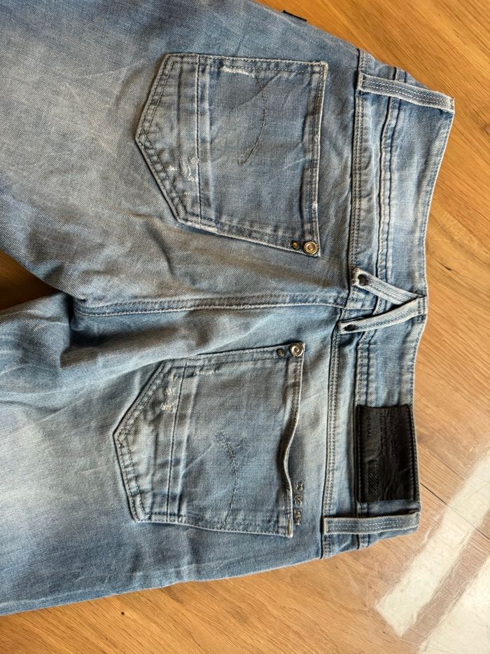 Jean G-Star - photo numéro 3