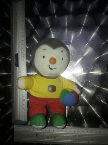 Tchoupi et doudou peluche