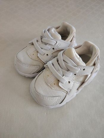Baskets bébé