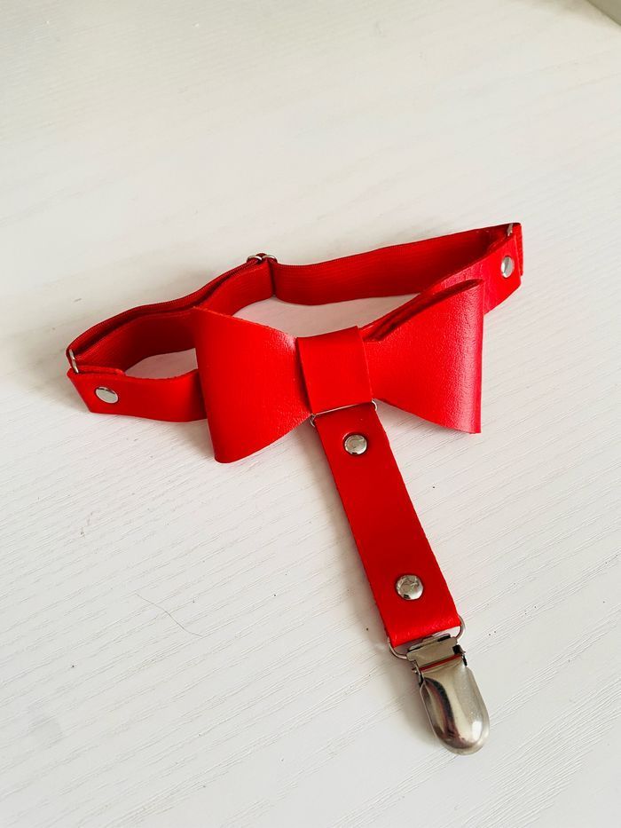 Jarretiere noeud rouge - photo numéro 2