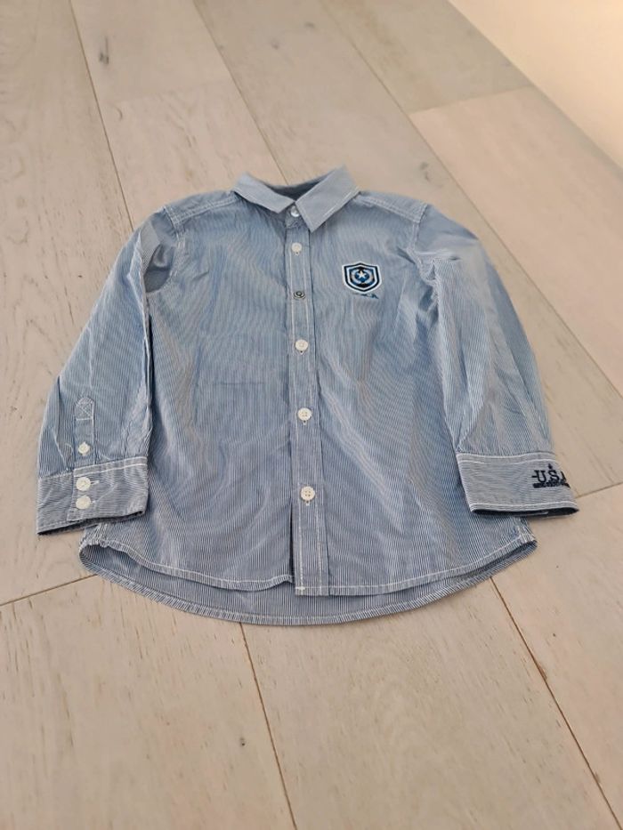 Chemise taille 5 ans - photo numéro 2