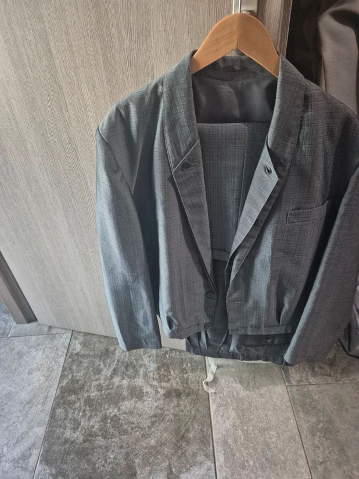 Costume homme - photo numéro 2