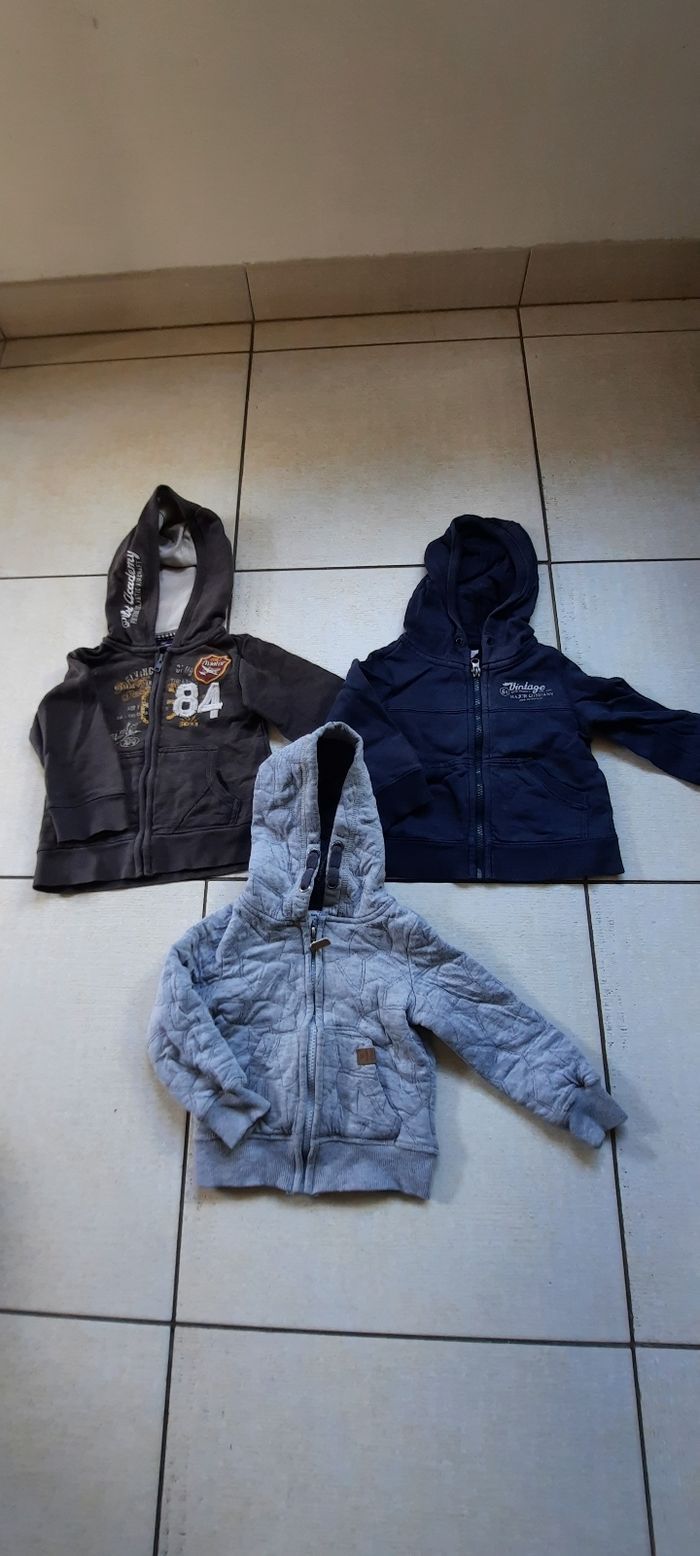 Lot vêtements hiver garçon 2 ans - photo numéro 5