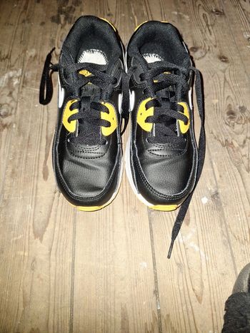 Air max 90 taille 35
