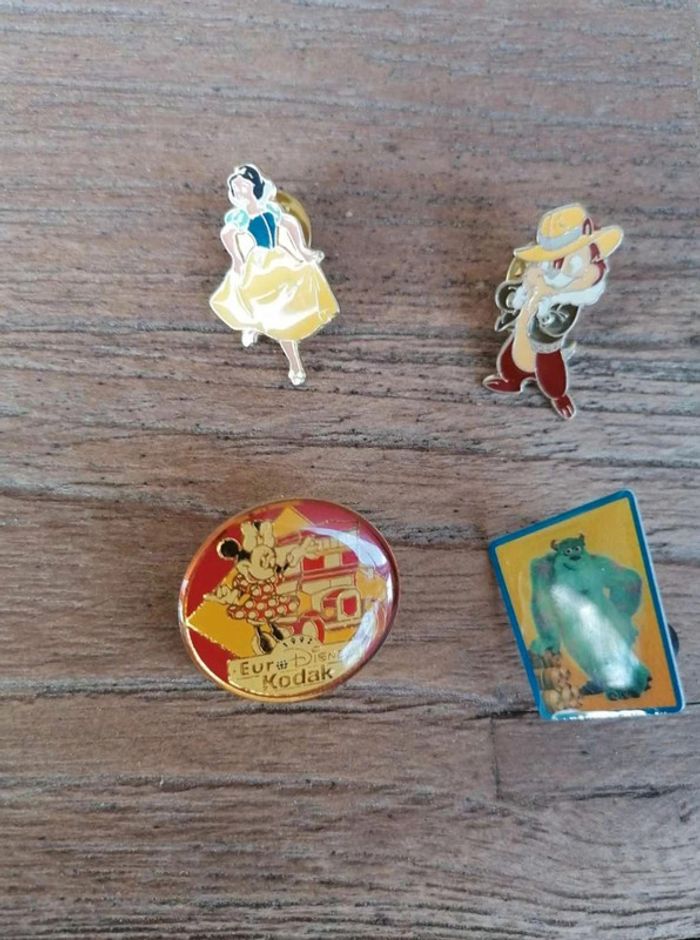 Lot pins disney - photo numéro 2
