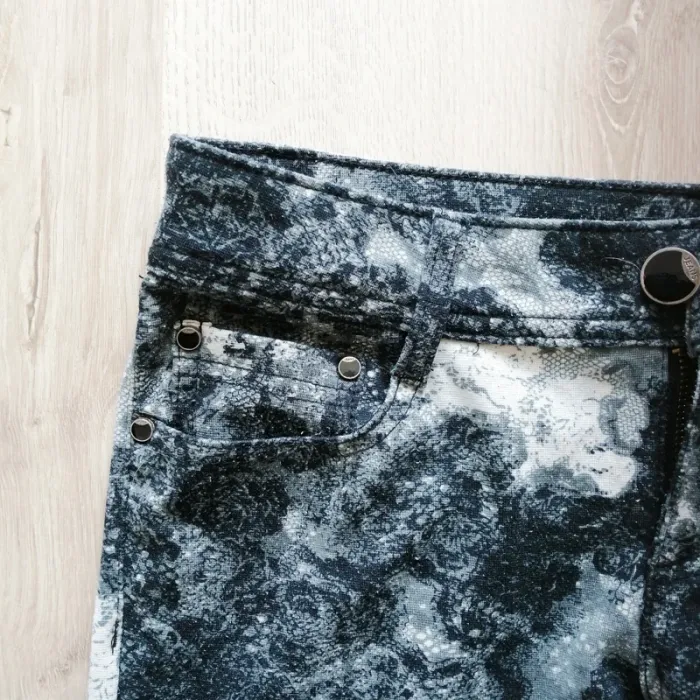 Elegant's Deluxe Vintage Jeans pantalon Femme Halloween Noir Blanc Exclusive Collection (Taille M) - photo numéro 6