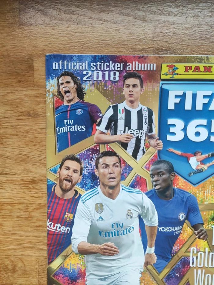 Panini football FIFA 2018 - photo numéro 2