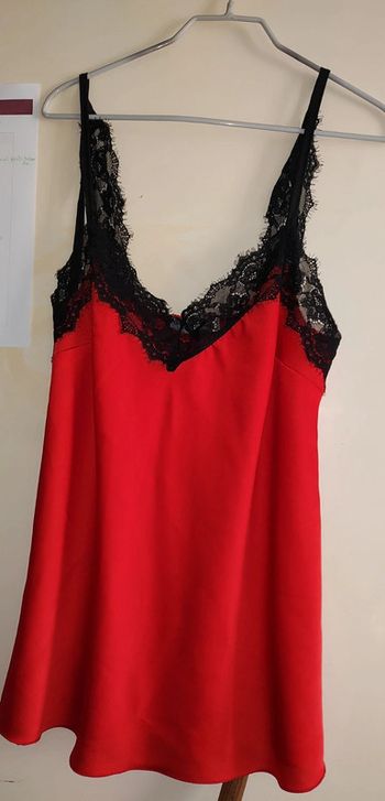 Débardeur rouge et noir à dentelle premium collection taille L/ XL