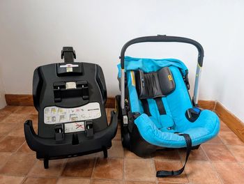 Poussette doona+ et base isofix