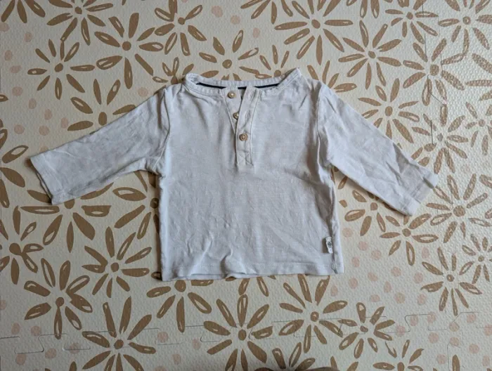 Lot de t-shirt manches longues 3 mois TBE - photo numéro 12