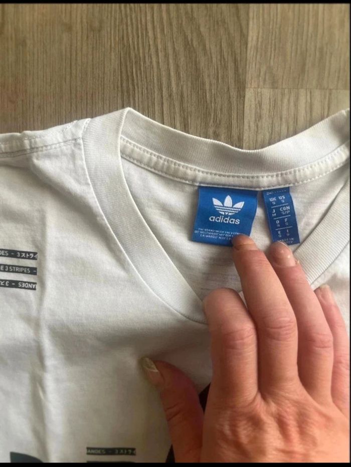 Très beau tee shirt ADIDAS homme taille L - photo numéro 3