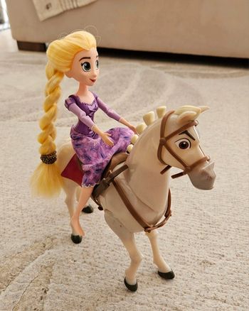 Disney Princesses Raiponce et Maximus