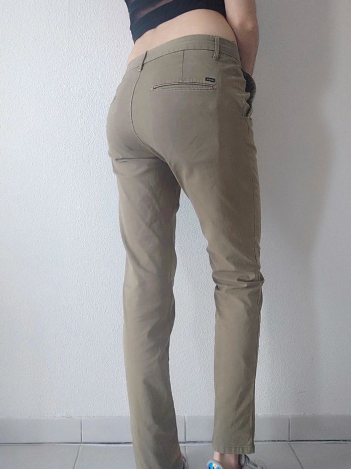 Pantalon chino kaki regular fit Stuart / Scotch & Soda - 38/M - photo numéro 4
