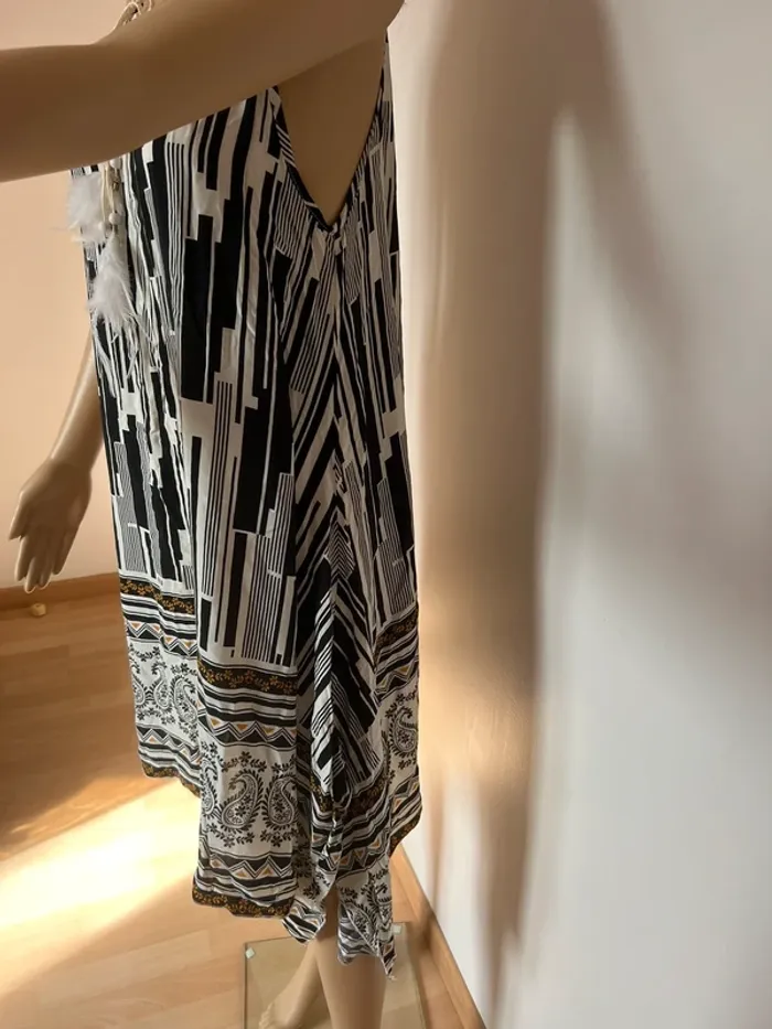 Robe rayée - photo numéro 2