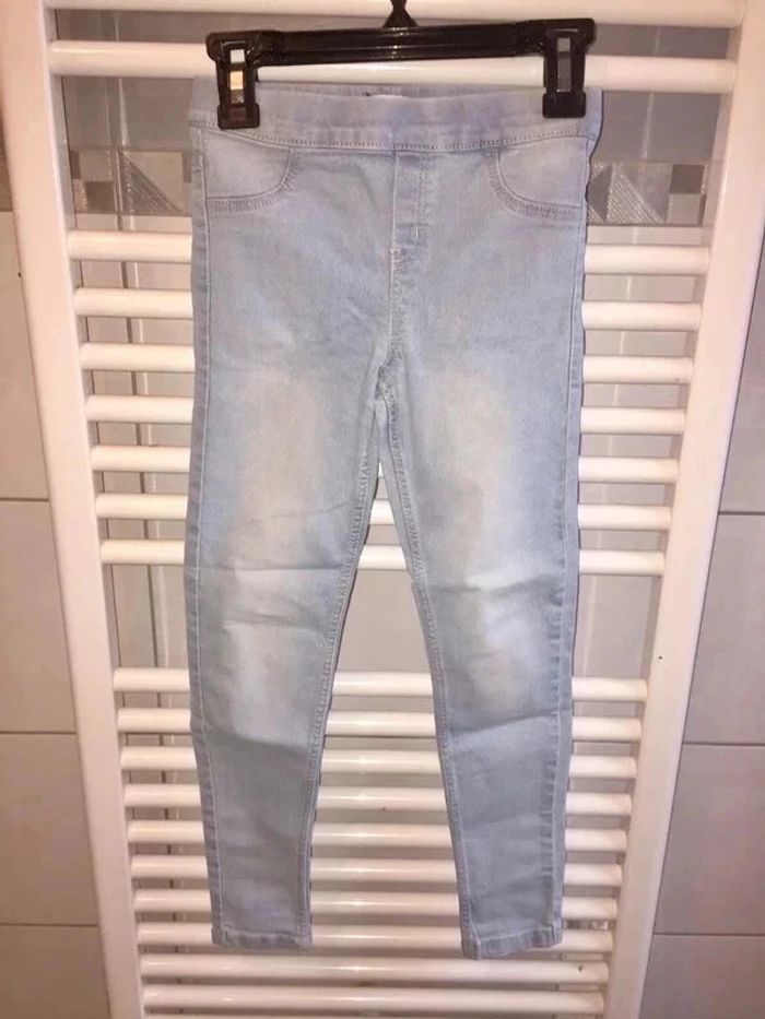 Jegging La Halle 8 ans en tbe à 5 euros