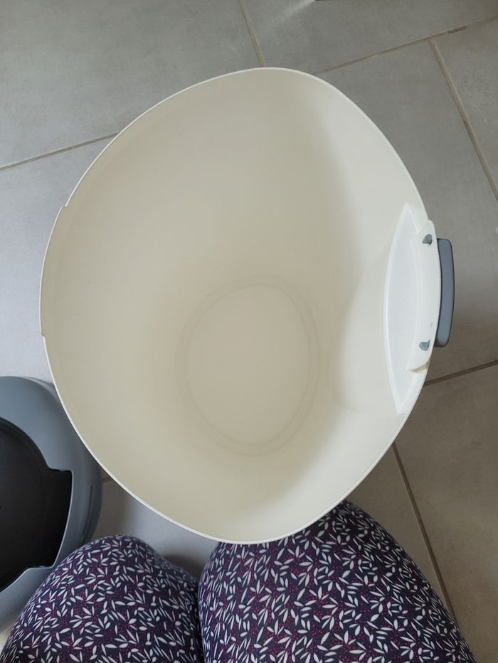 Poubelle à couches - photo numéro 3