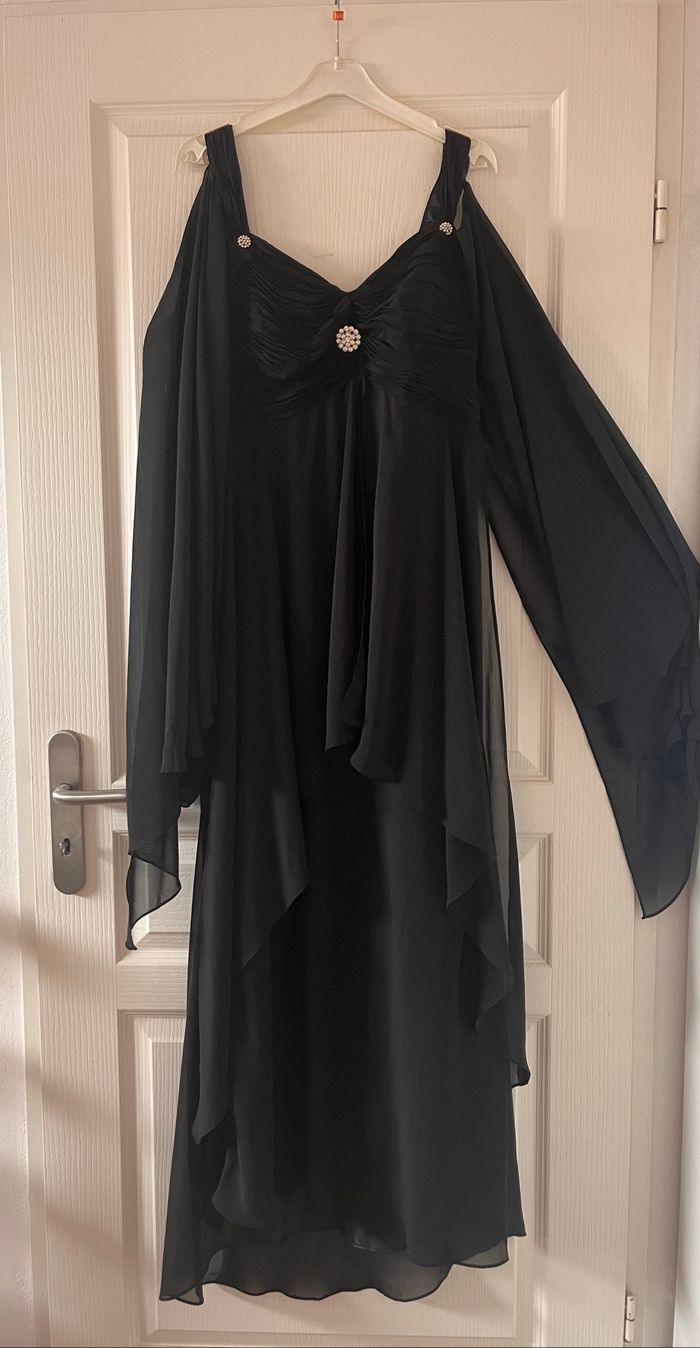 Robe noire