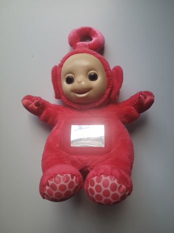 Peluche Teletubbies Po rouge 