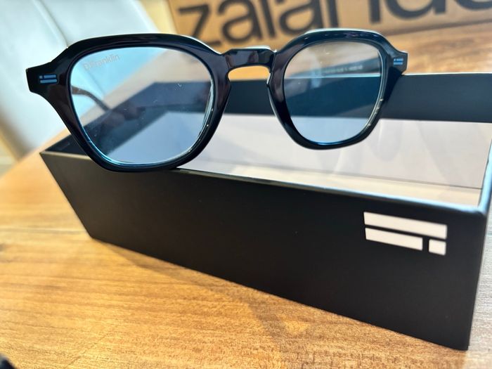 Lunettes de soleil  unisexe - photo numéro 3