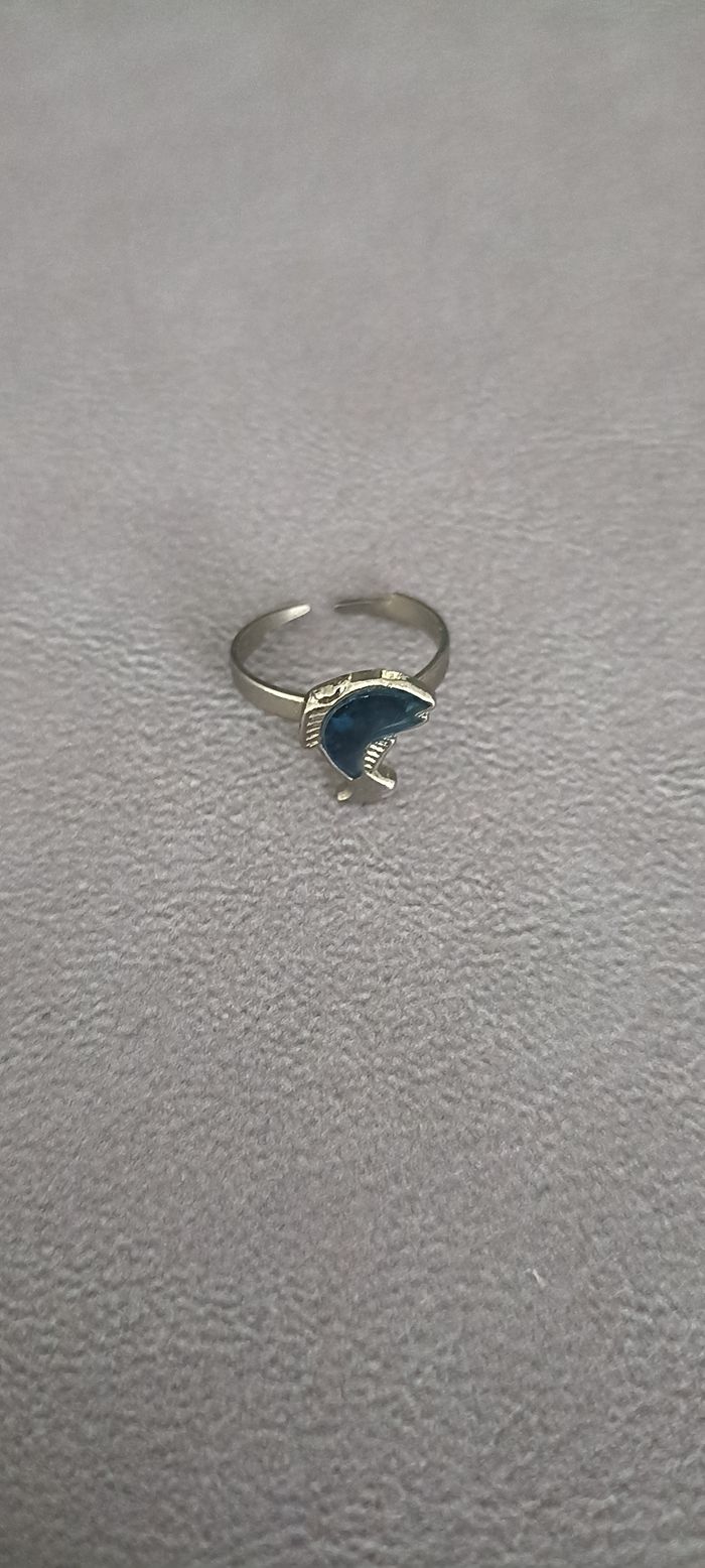 Petite bague dauphin