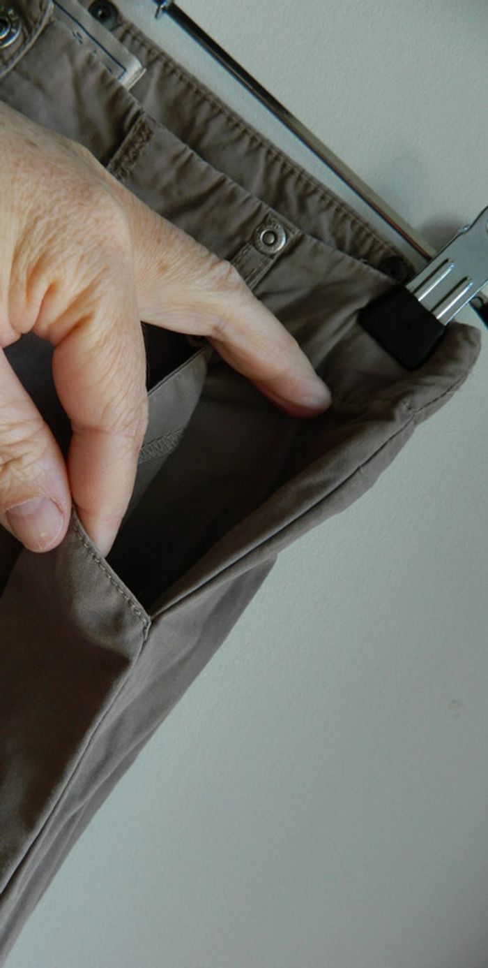 Pantalon T 10 ans "Edeis" - photo numéro 8