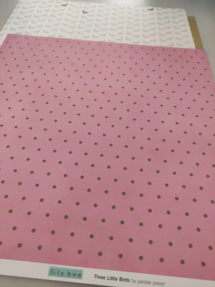 Papiers pour loisirs créatifs - photo numéro 2