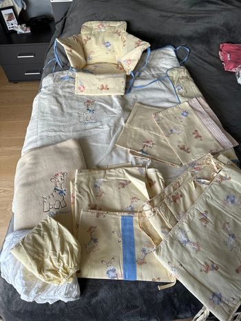 Parure lit cage et parc bébé