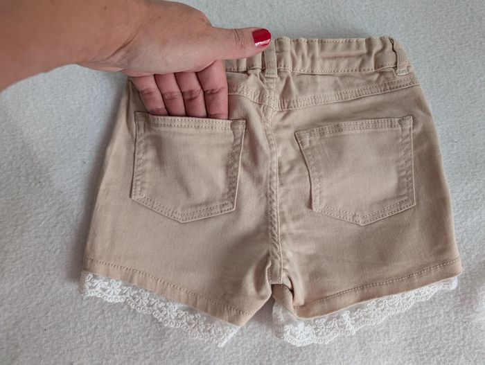 Short denim beige à dentelle - 92 - H&M - photo numéro 10