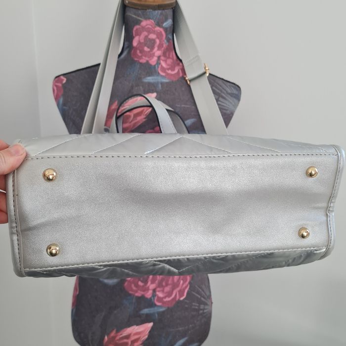 Magnifique sac argenté - photo numéro 3