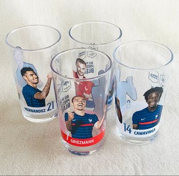Lot 4 verres équipe de France en verre