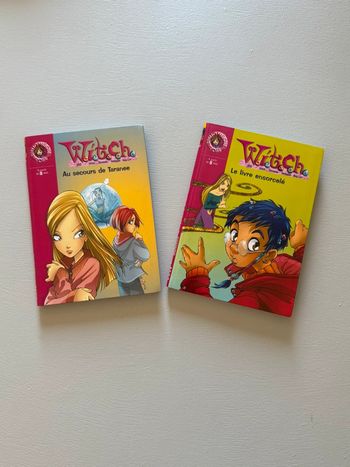 Lot de 2 livres Witch