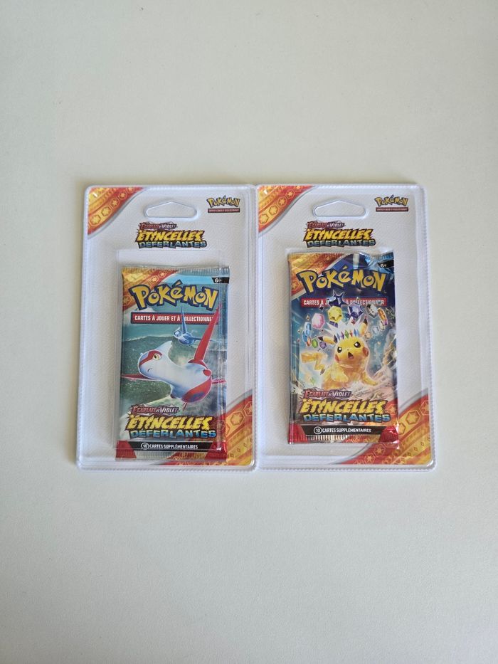 Booster EV8 - Etincelles Déferlantes - FR - Blister Plastique