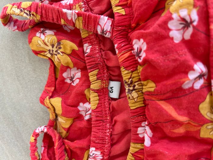 Robe fleurie 6 ans - photo numéro 2