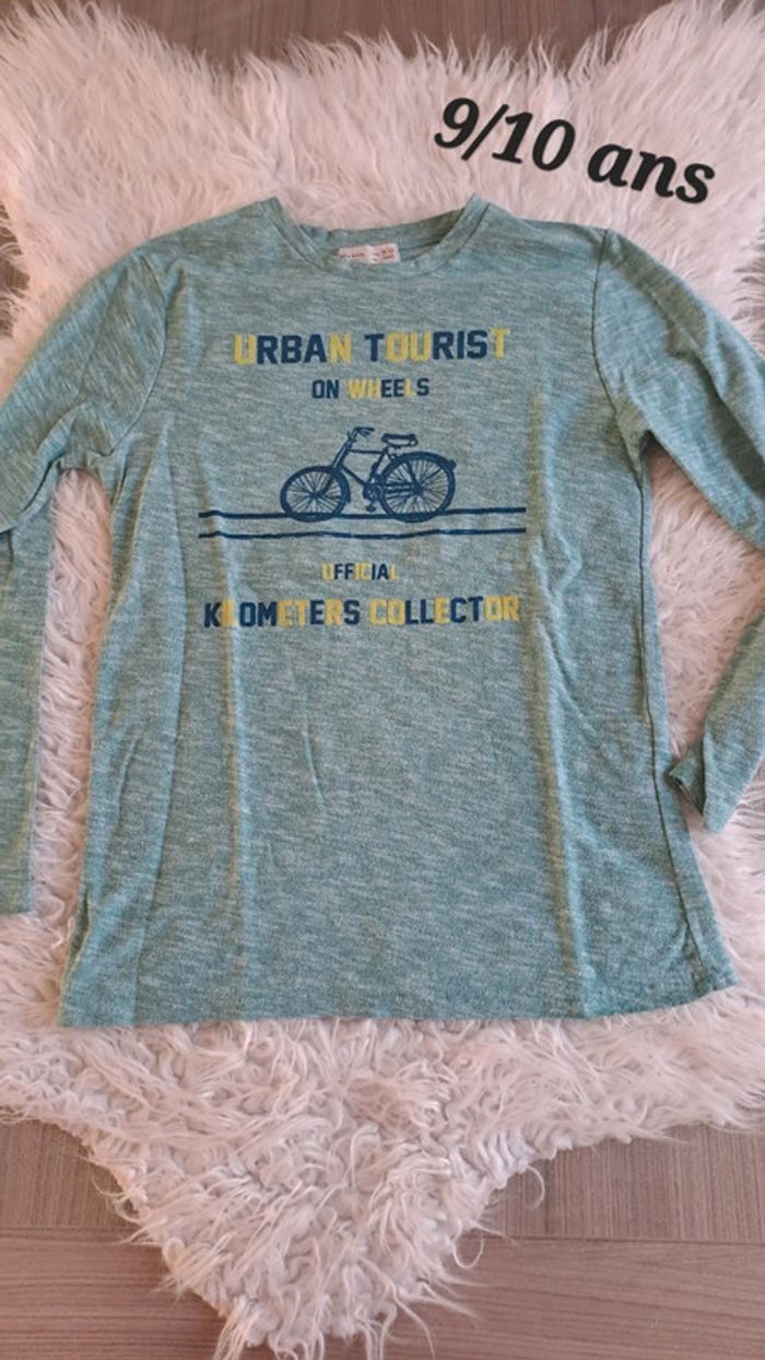 Tee-shirt manches longues zara 9/10 ans