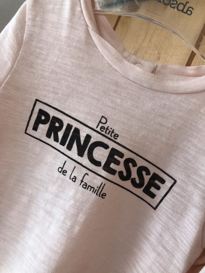 Tee-shirt 9 mois - photo numéro 2