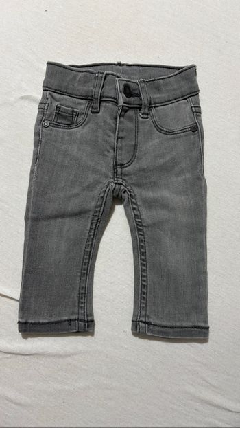 👶 Jean Cuddles and Smiles – Taille 62cm