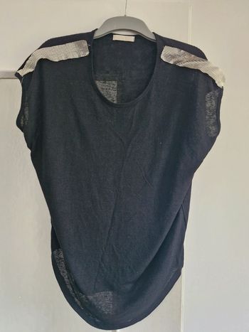 Top noir a paillettes