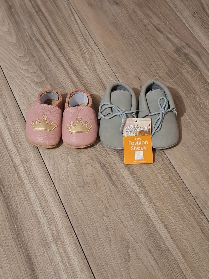 Lot 2 Chaussure fille bébé puériculture gris rose 6/12 mois