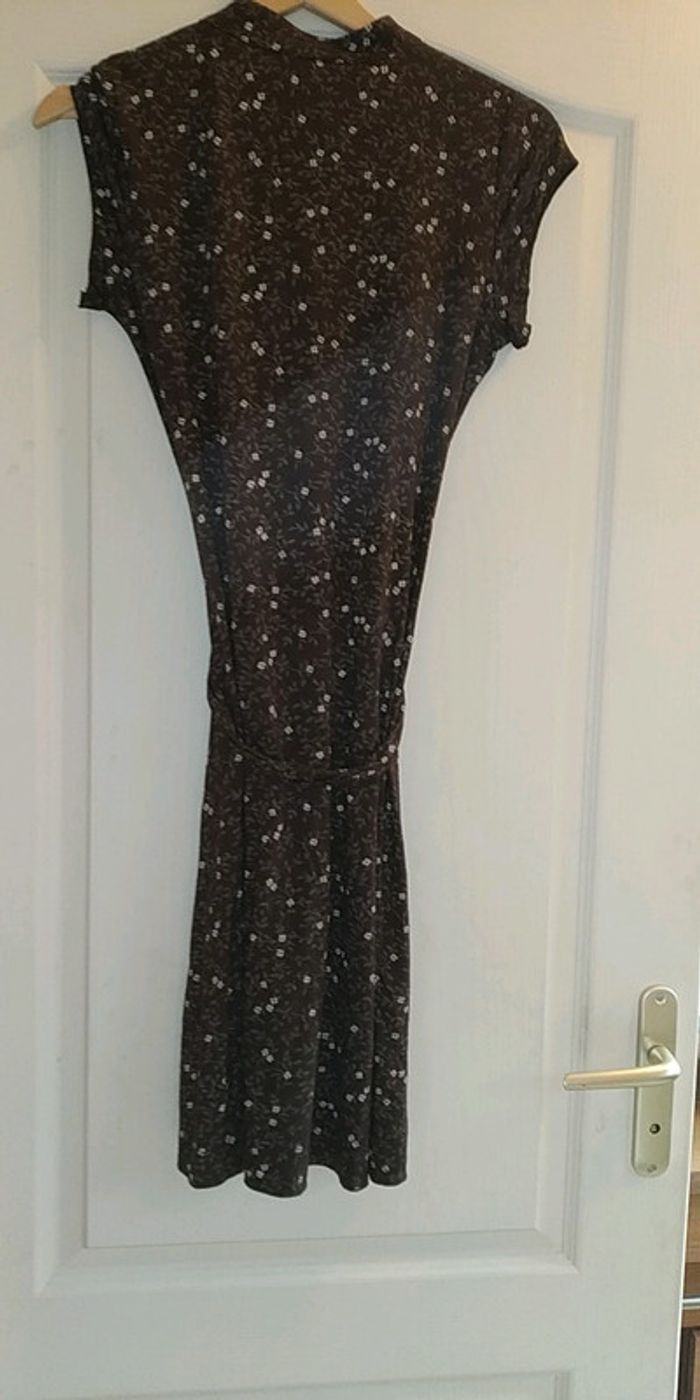 Magnifique robe marron à fleurs t S - photo numéro 2