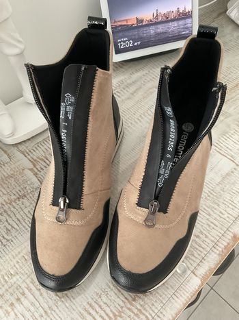 Bottines neuve marque Remonte