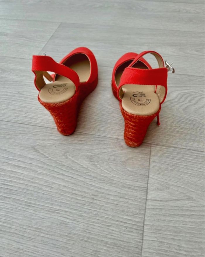 Chaussures compensées - pointure 38 - Dalson - très bon état - photo numéro 3