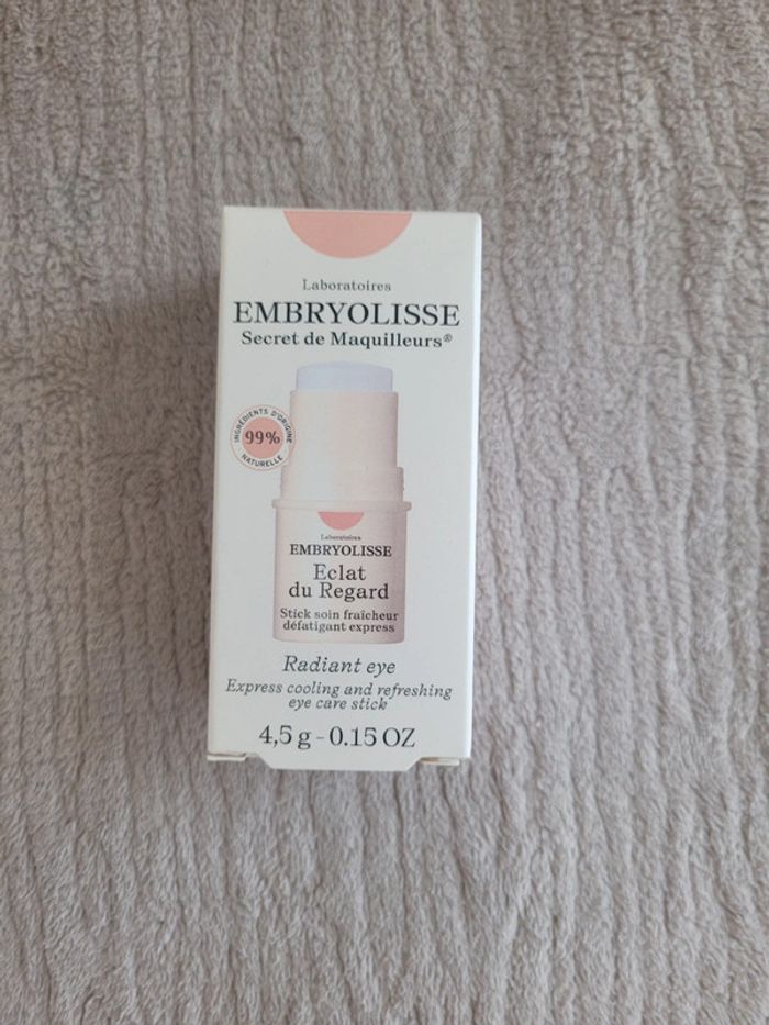 Soin defatigant Eclat du regard Embryolisse