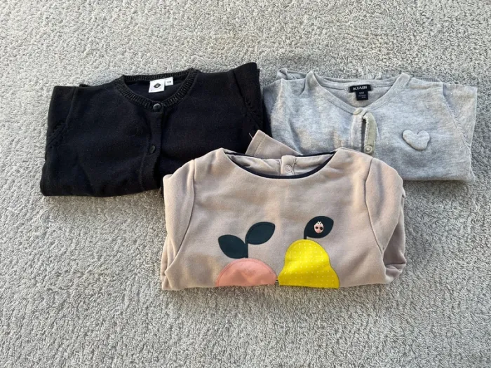 Pull / gilet 12 mois