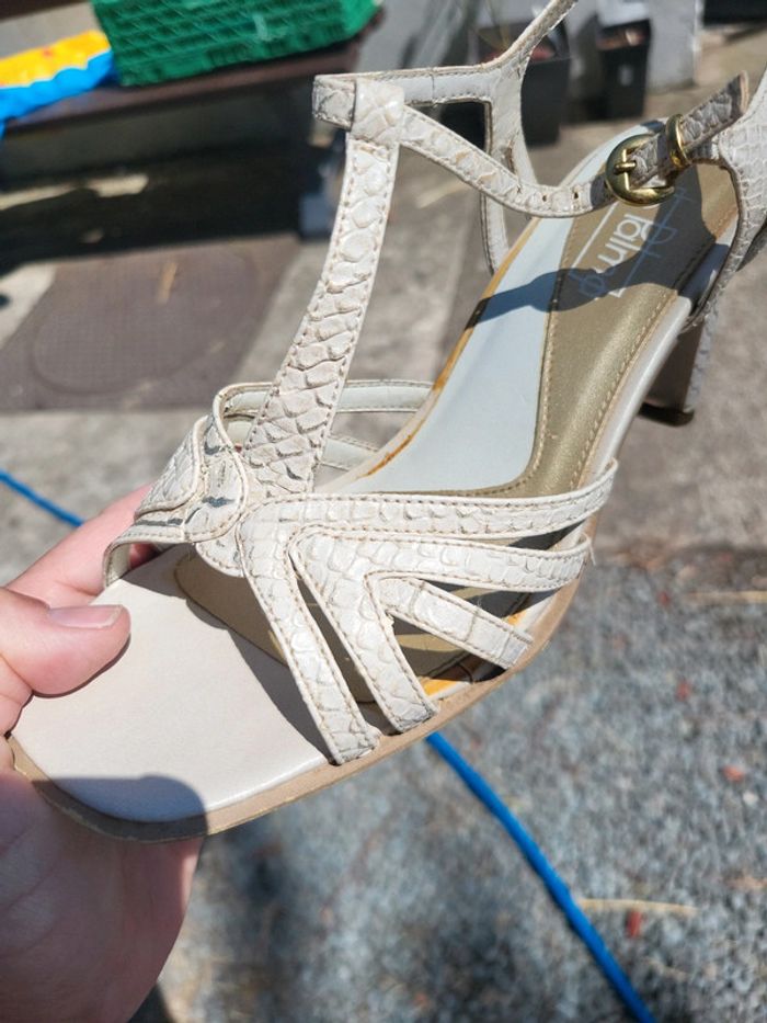 Chaussures talons - photo numéro 8