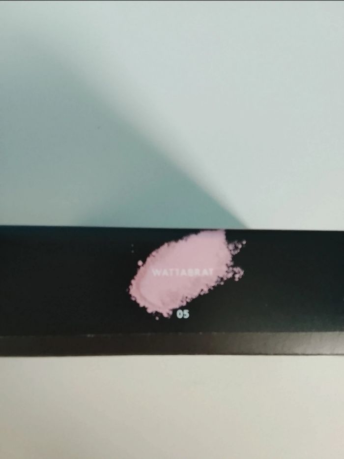 Fenty Beauty freestyle highlighter wattabrat 05 / 8g neuf jamais utilisé jamais ouvert - photo numéro 3